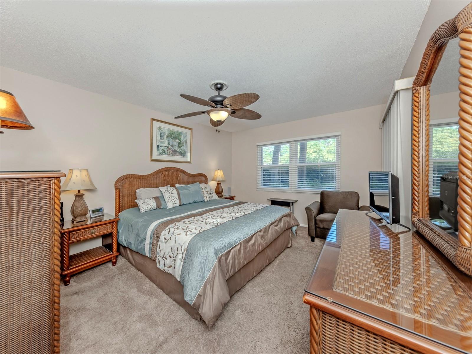 101 PARK BLVD S #106 — photo 15