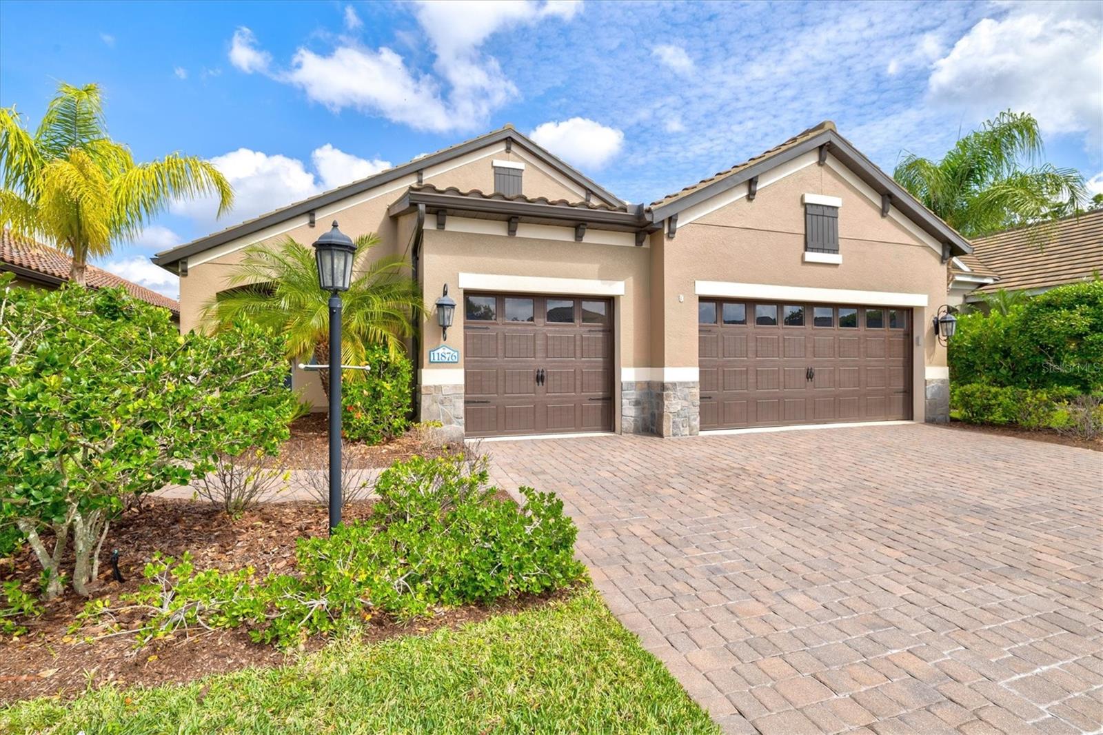 11876 HUNTERS CREEK RD — photo 56