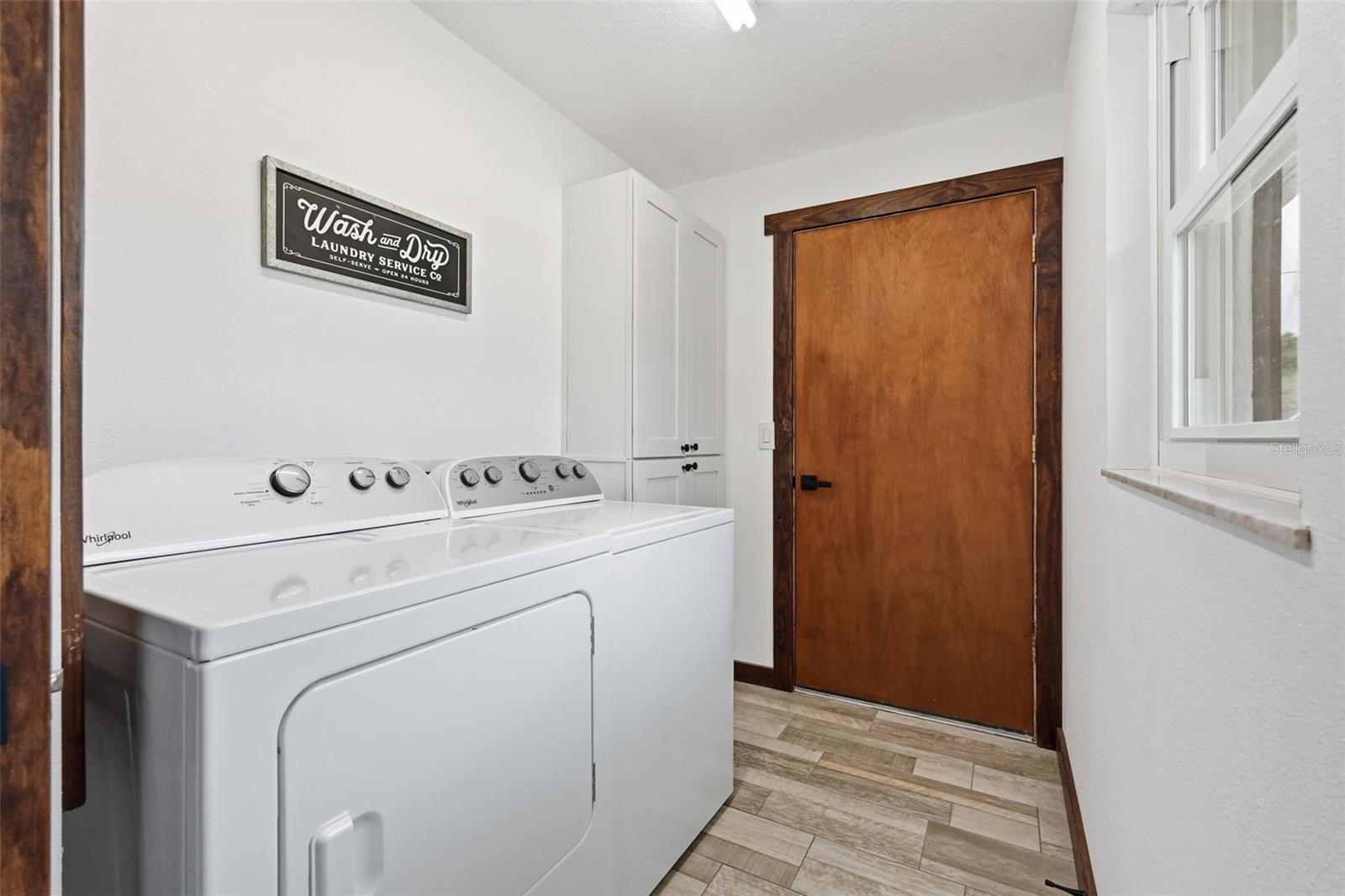 39825 SUNBURST DR — photo 32