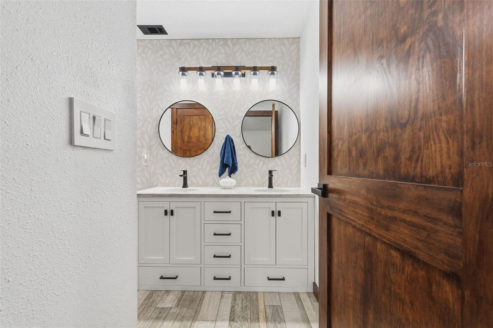 39825 SUNBURST DR — photo 22