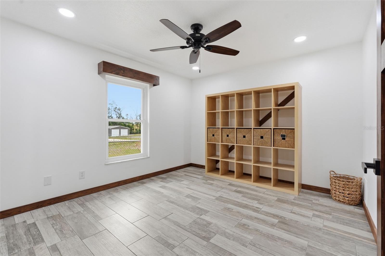 39825 SUNBURST DR — photo 26
