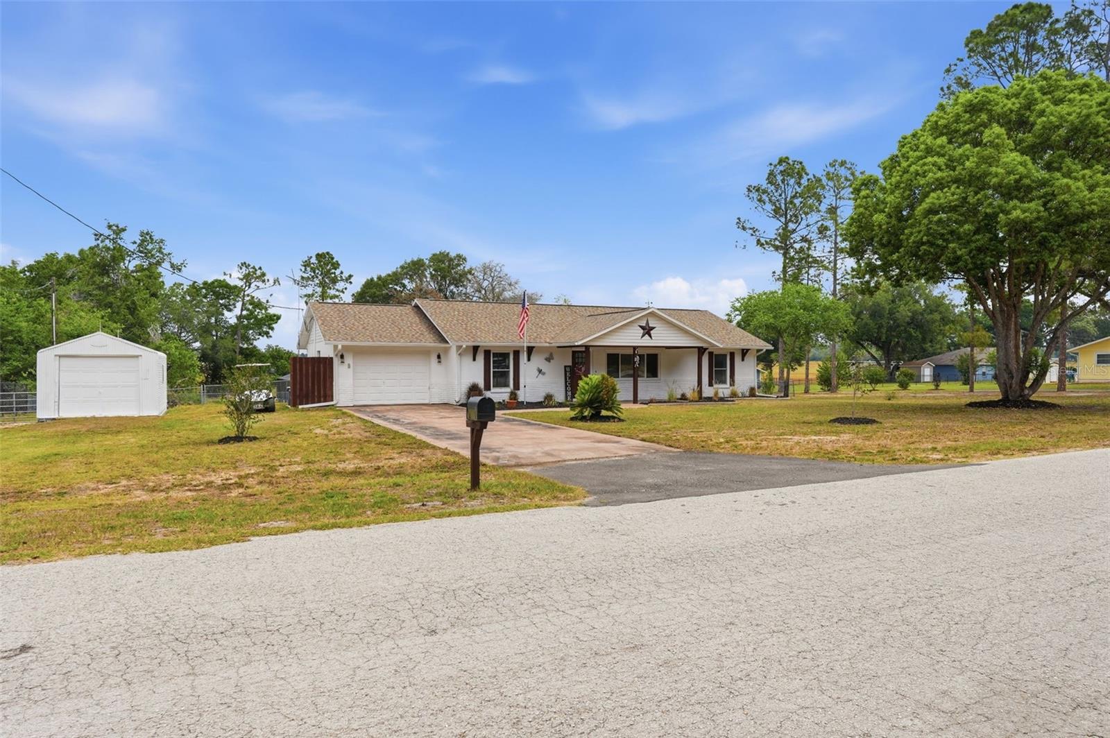 39825 SUNBURST DR — photo 47
