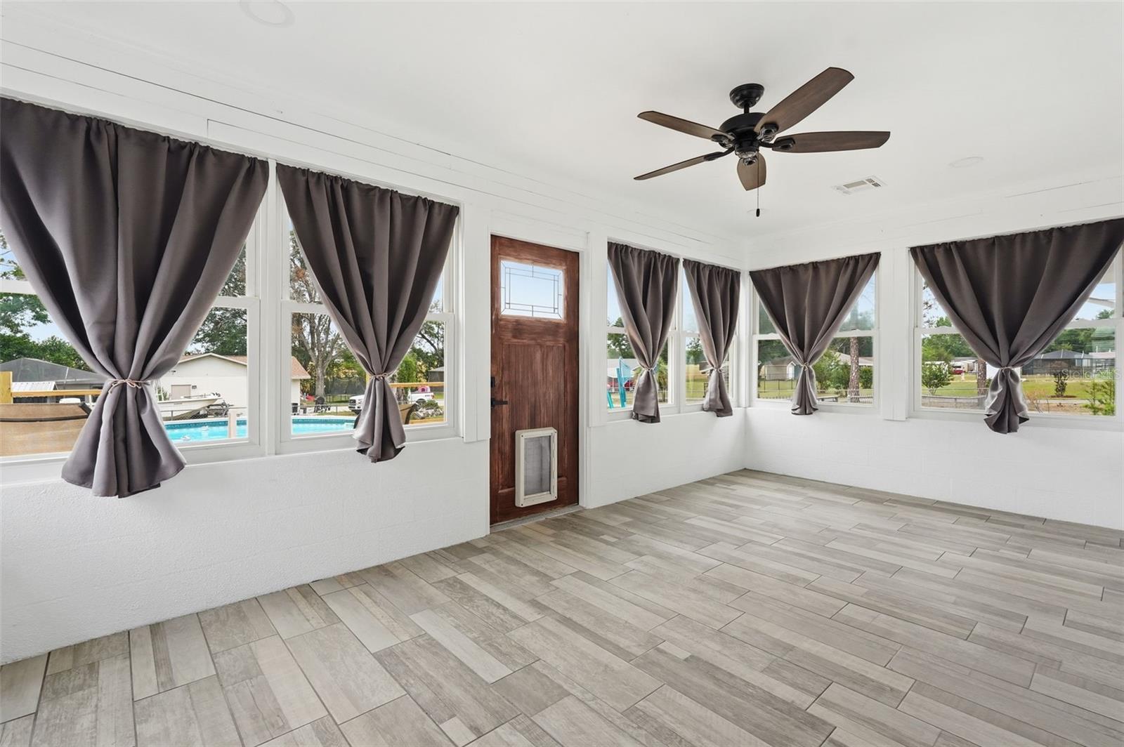 39825 SUNBURST DR — photo 34