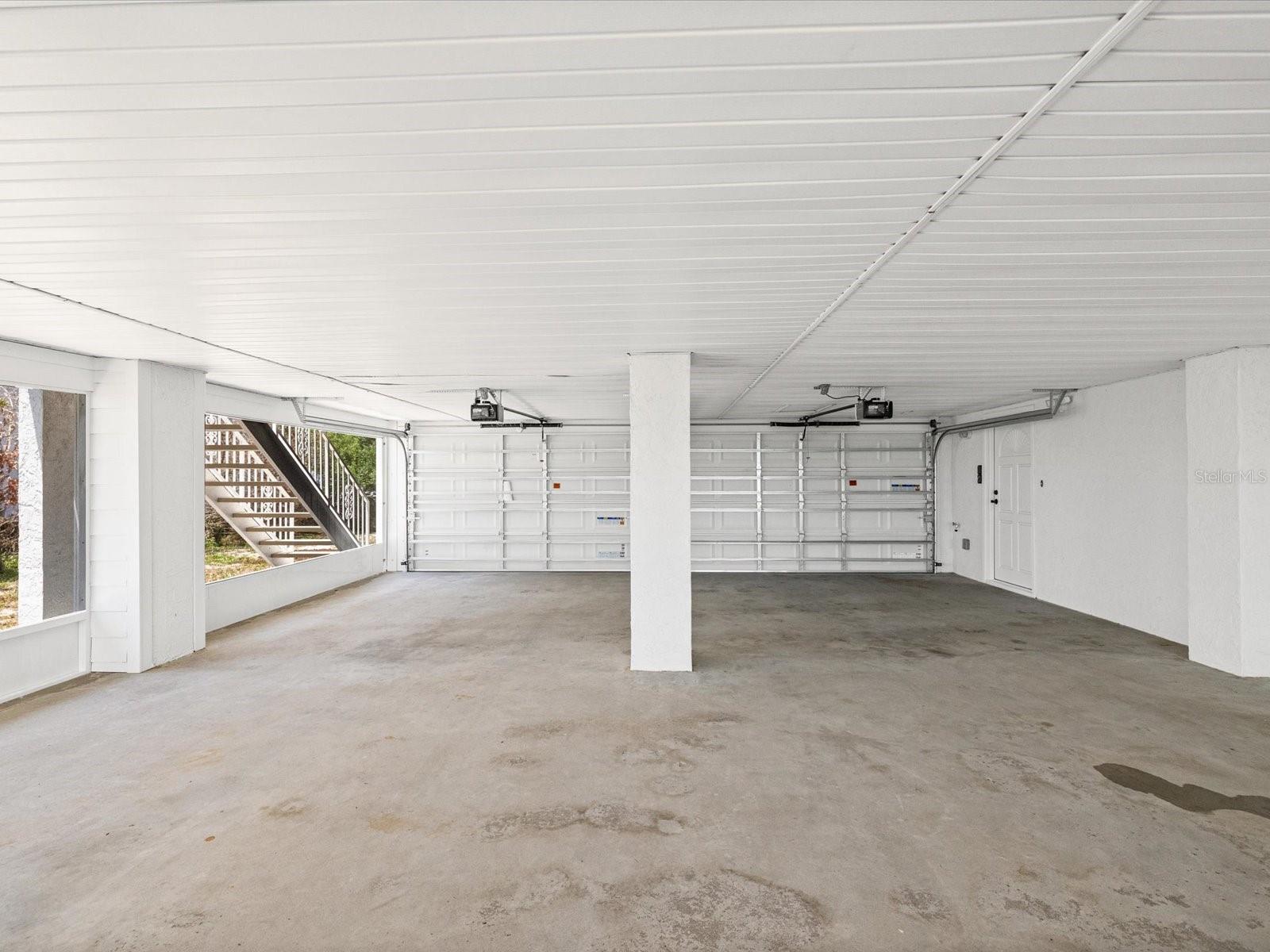 1647 SEA BREEZE DR — photo 34
