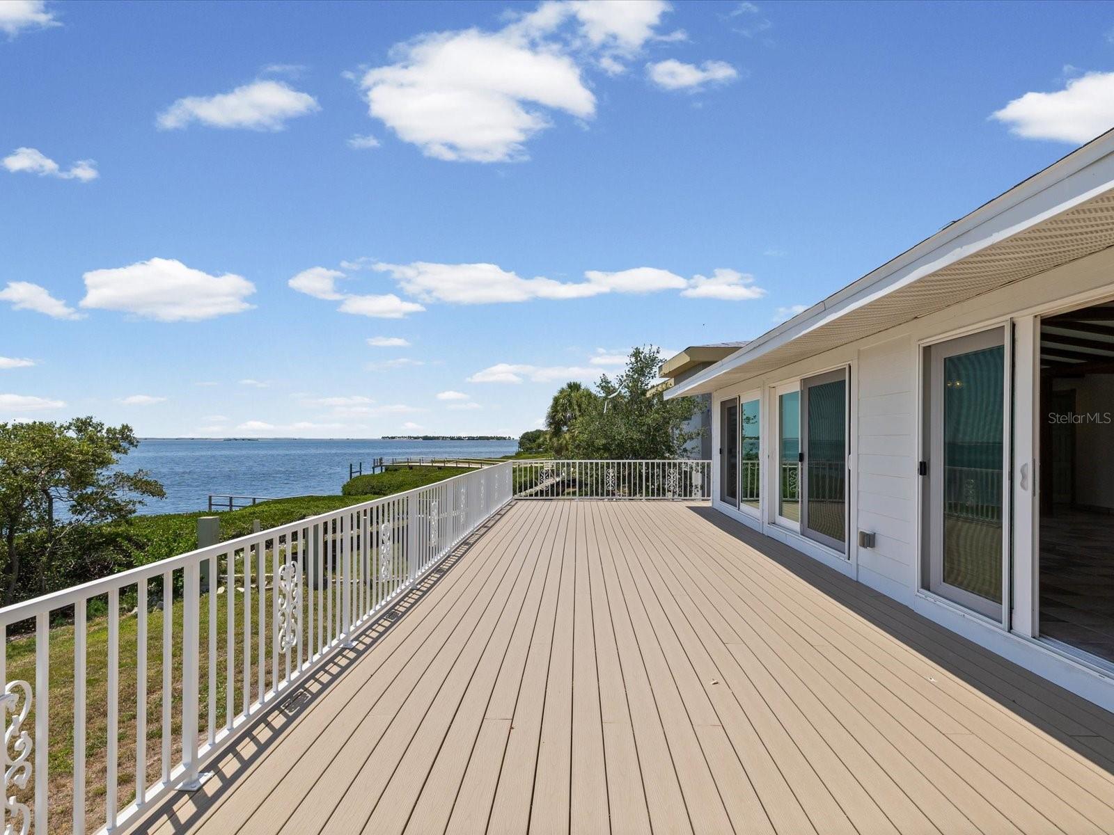 1647 SEA BREEZE DR — photo 19