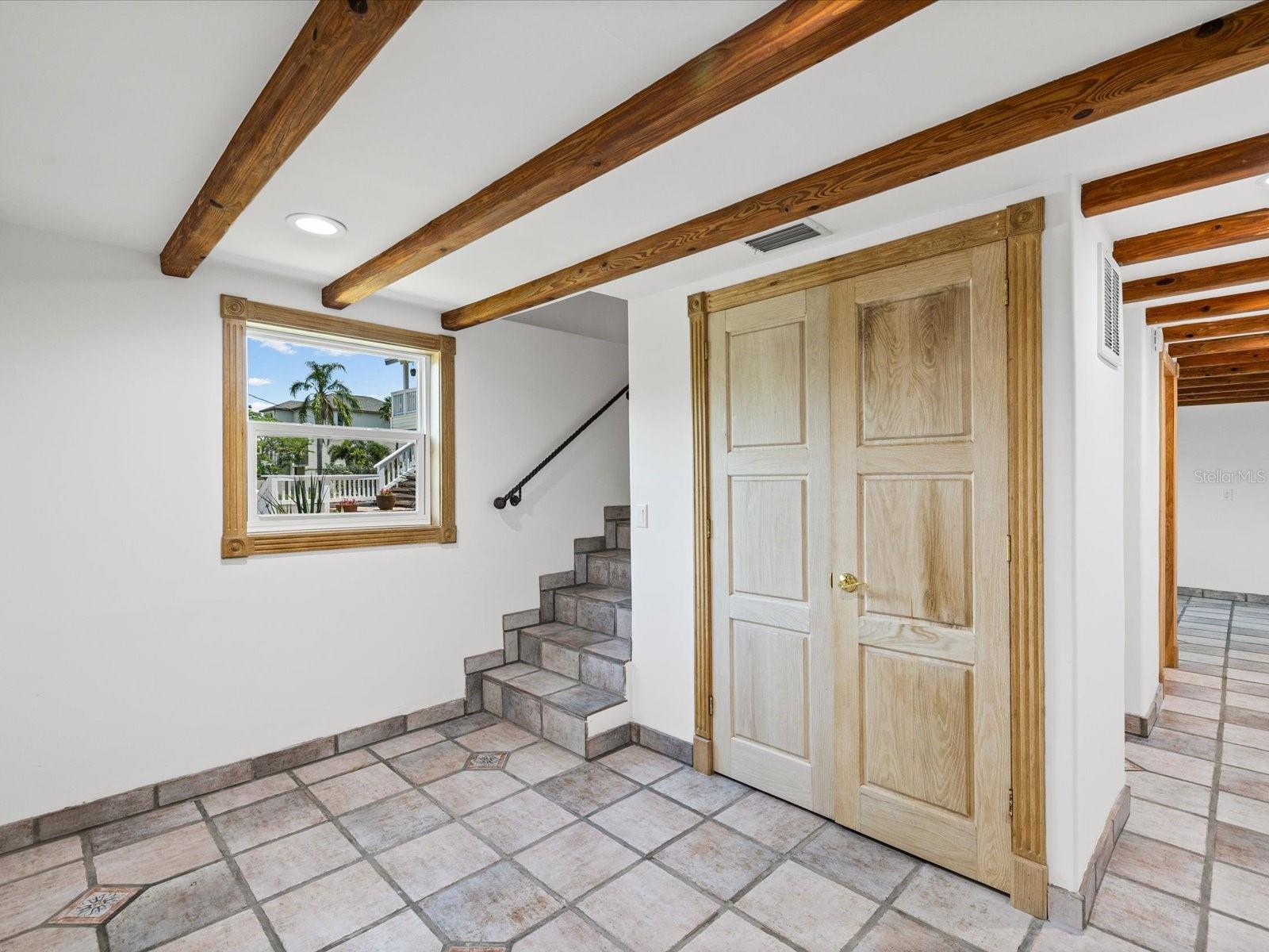 1647 SEA BREEZE DR — photo 28