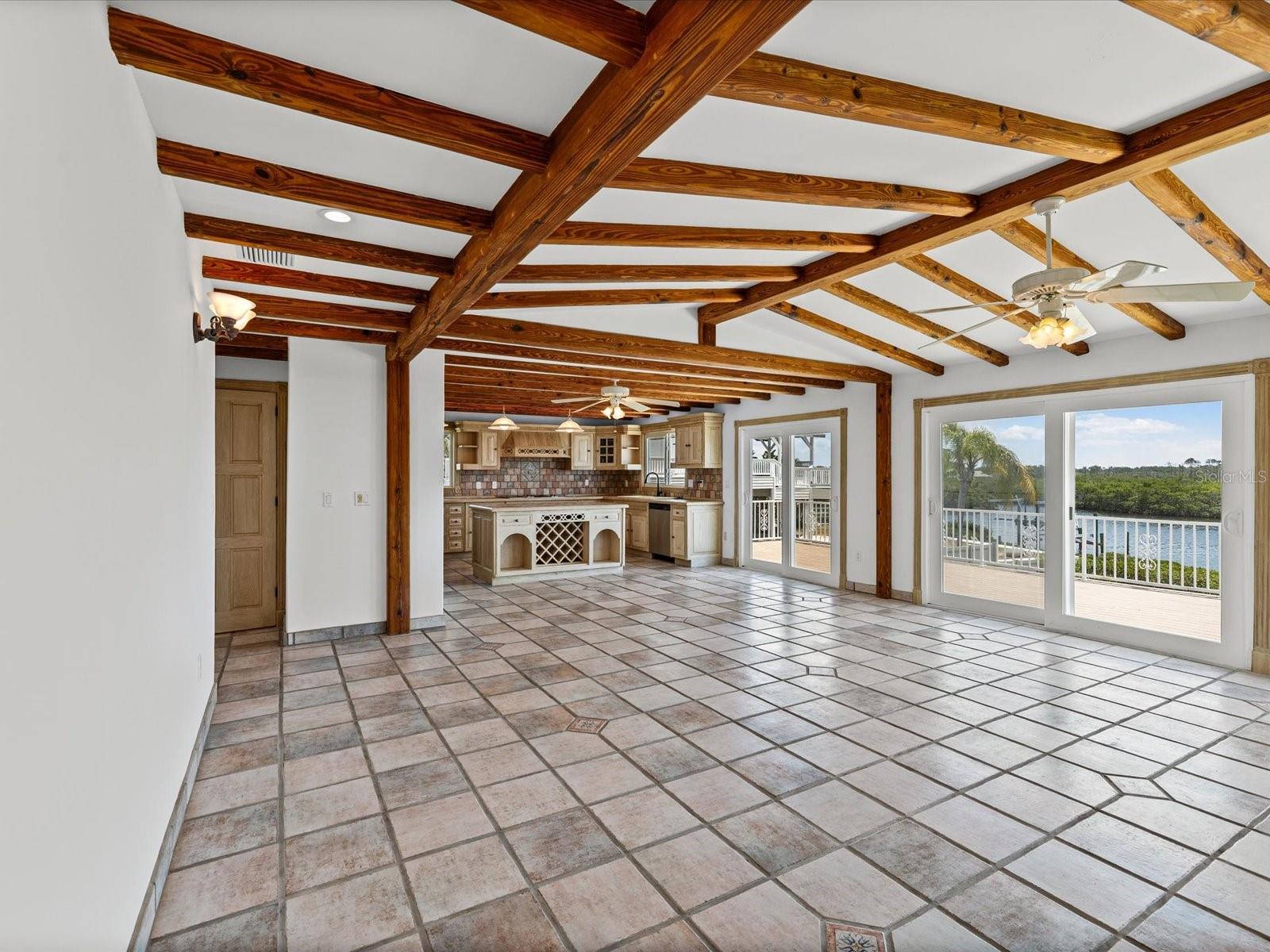 1647 SEA BREEZE DR — photo 14