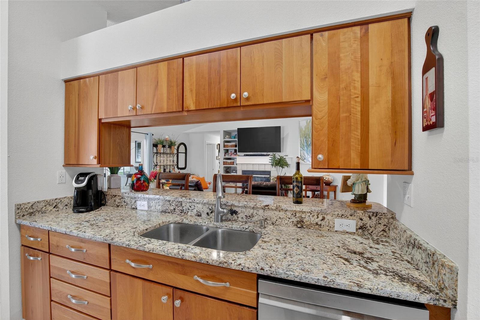 13029 PRESTWICK DR — photo 22