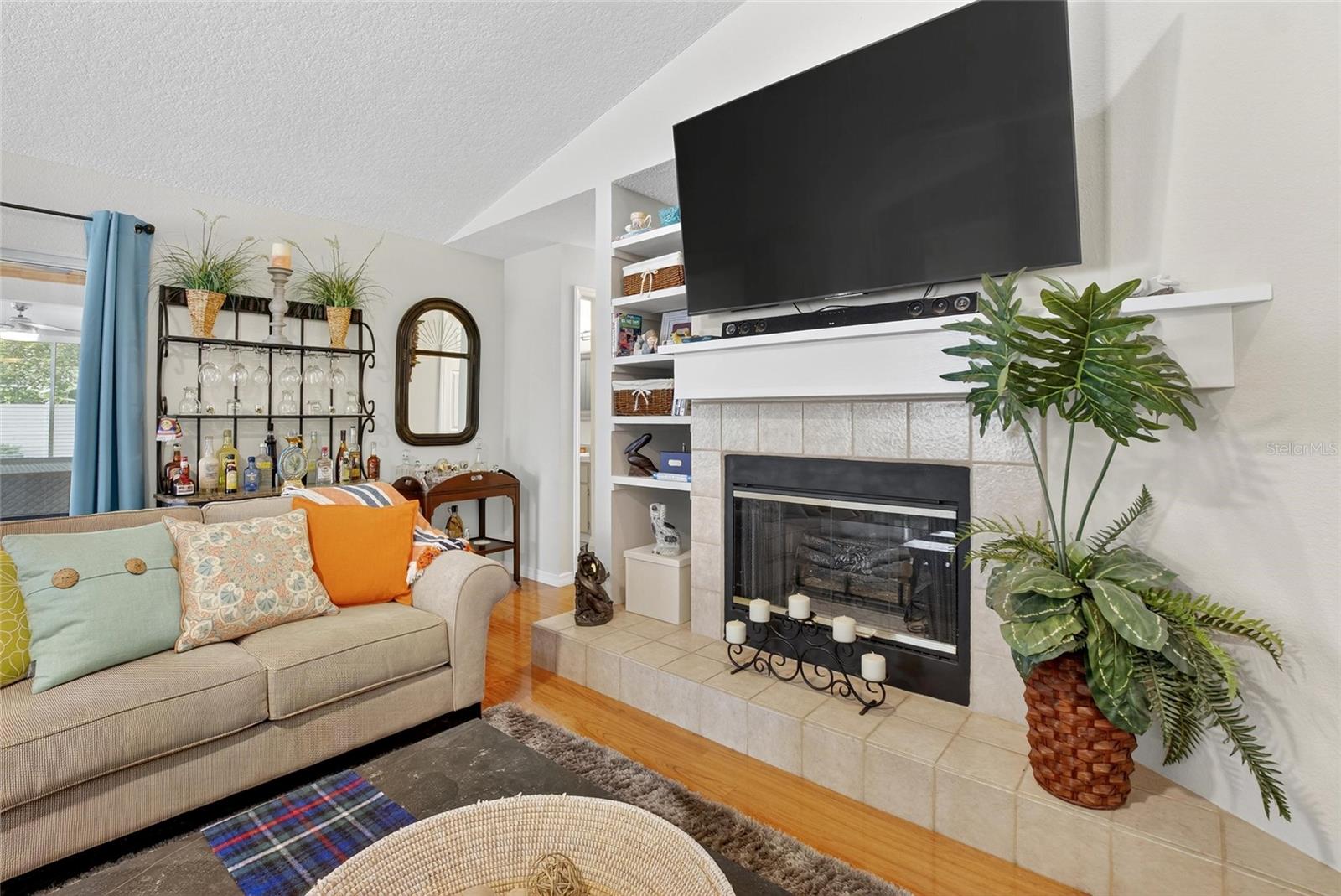 13029 PRESTWICK DR — photo 18