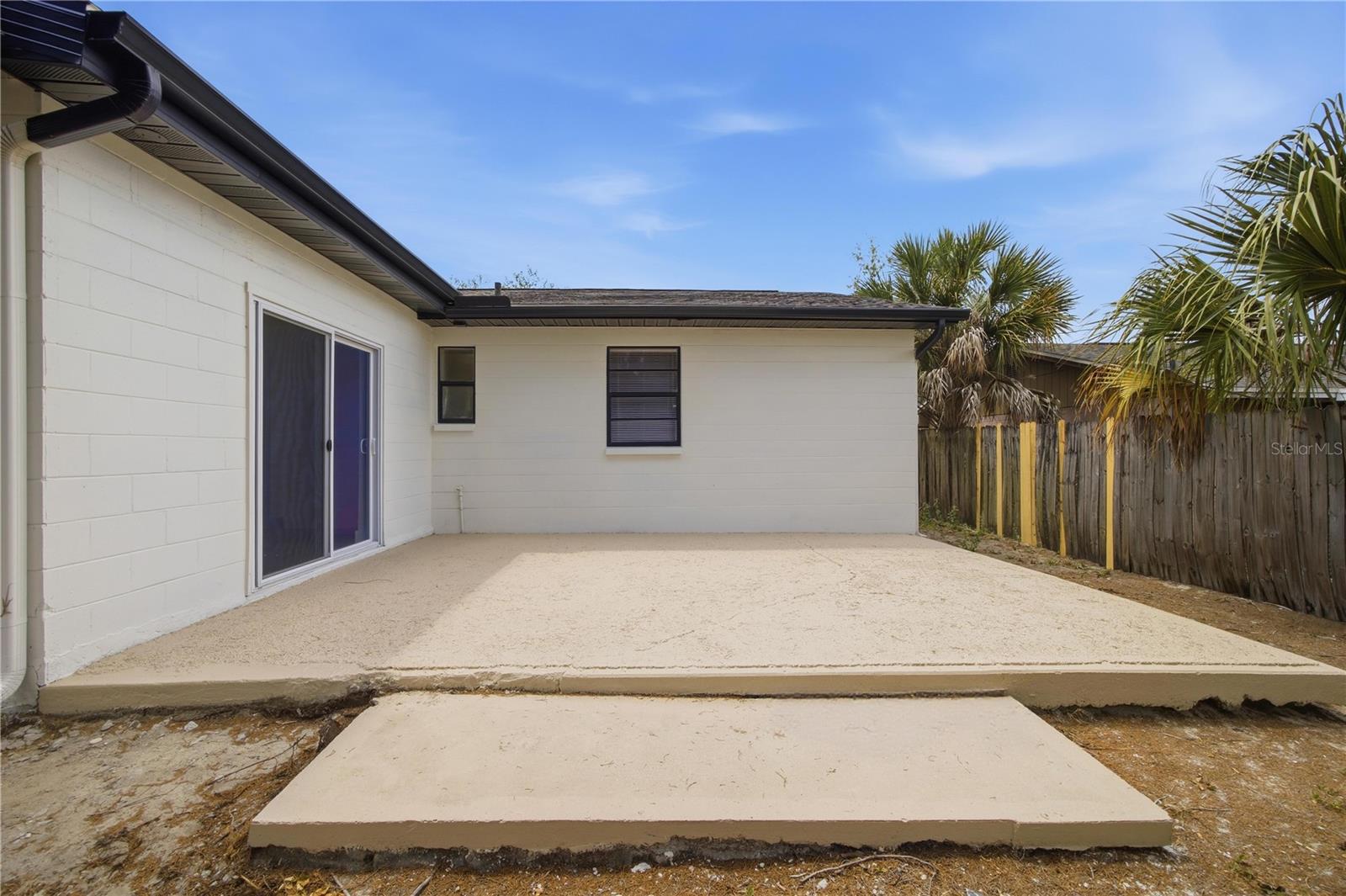 4606 E LINEBAUGH AVE — photo 34