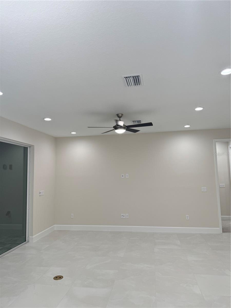 3380 MALTA AVE — photo 14