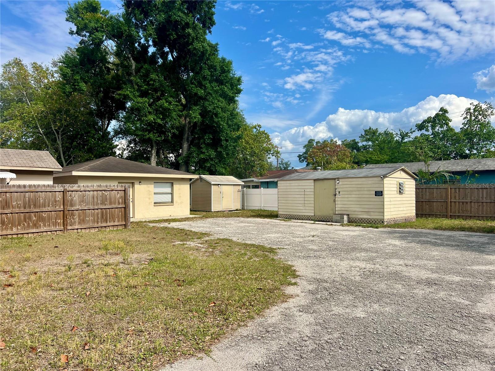 3110 W IVY ST — photo 5