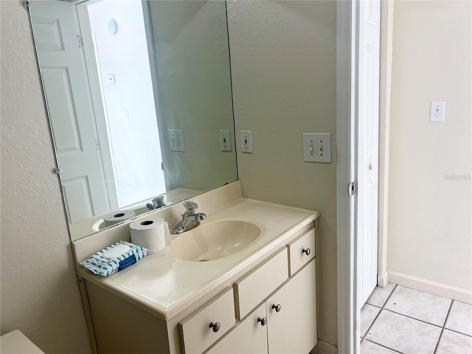 3110 W IVY ST — photo 15