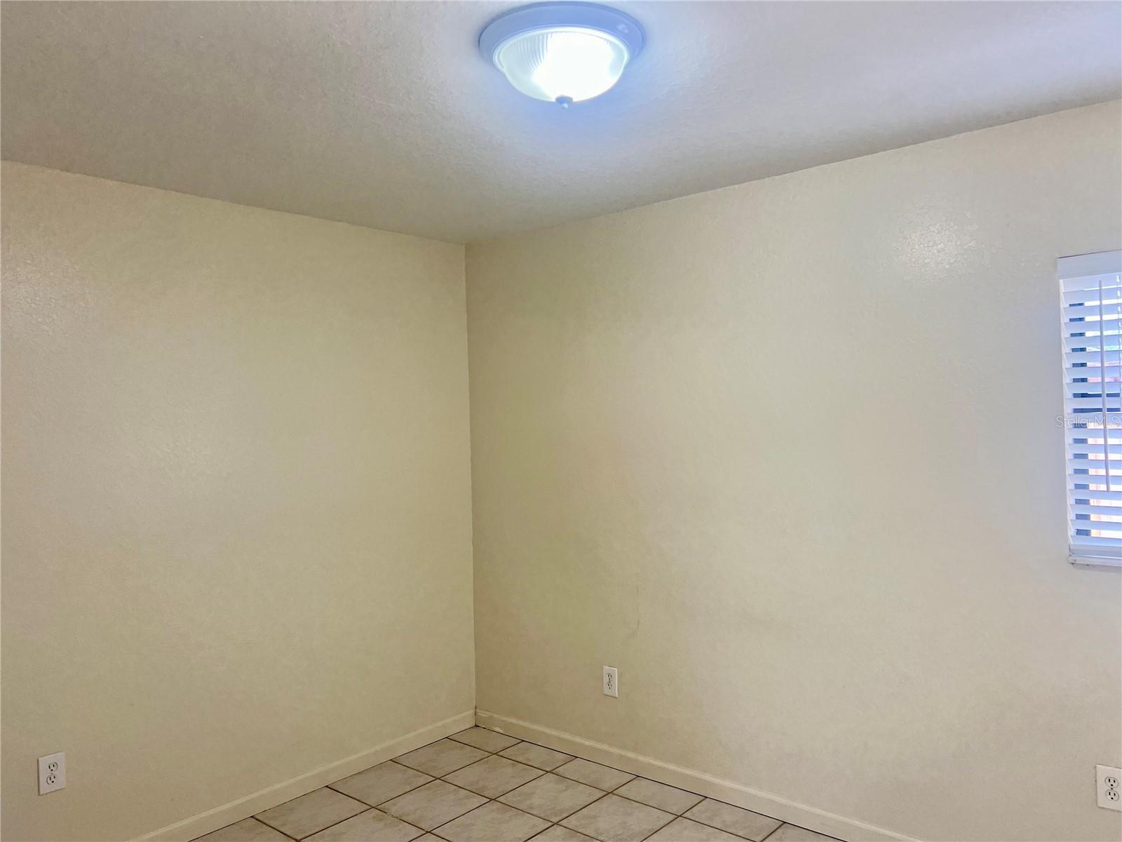 3110 W IVY ST — photo 35