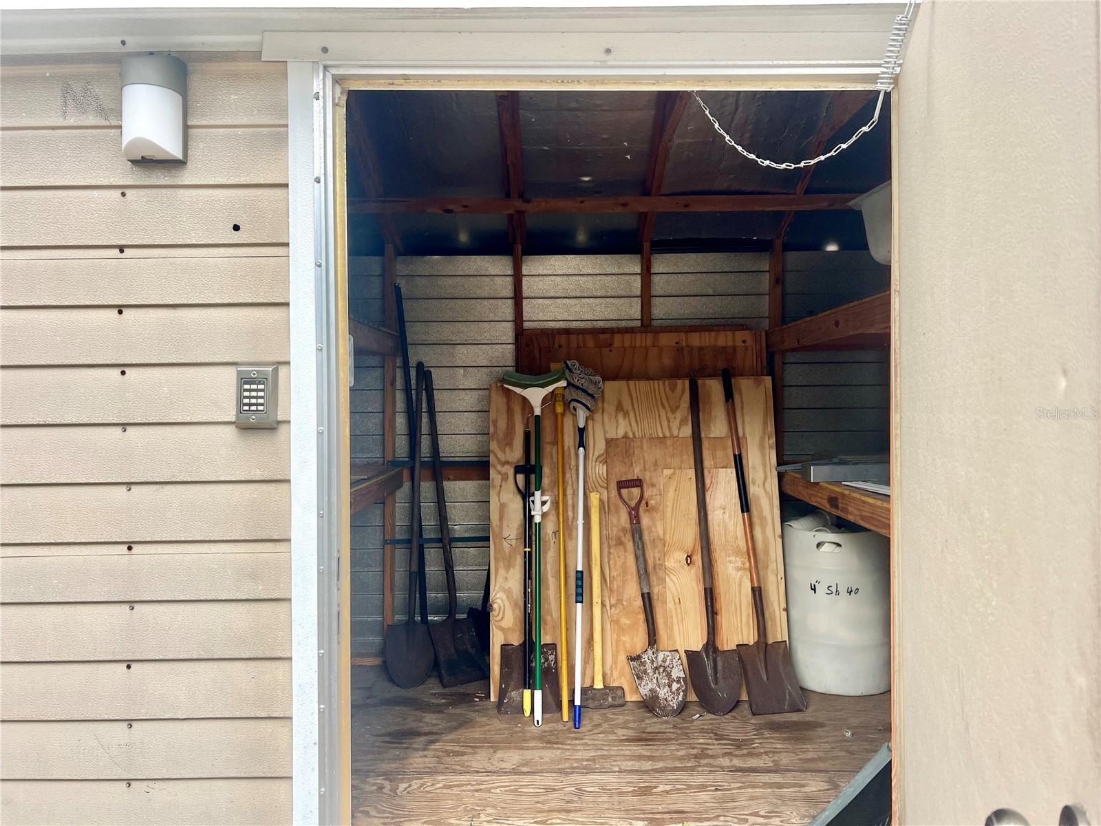 3110 W IVY ST — photo 28
