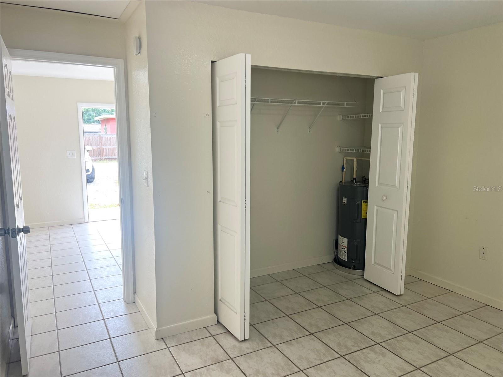 3110 W IVY ST — photo 9