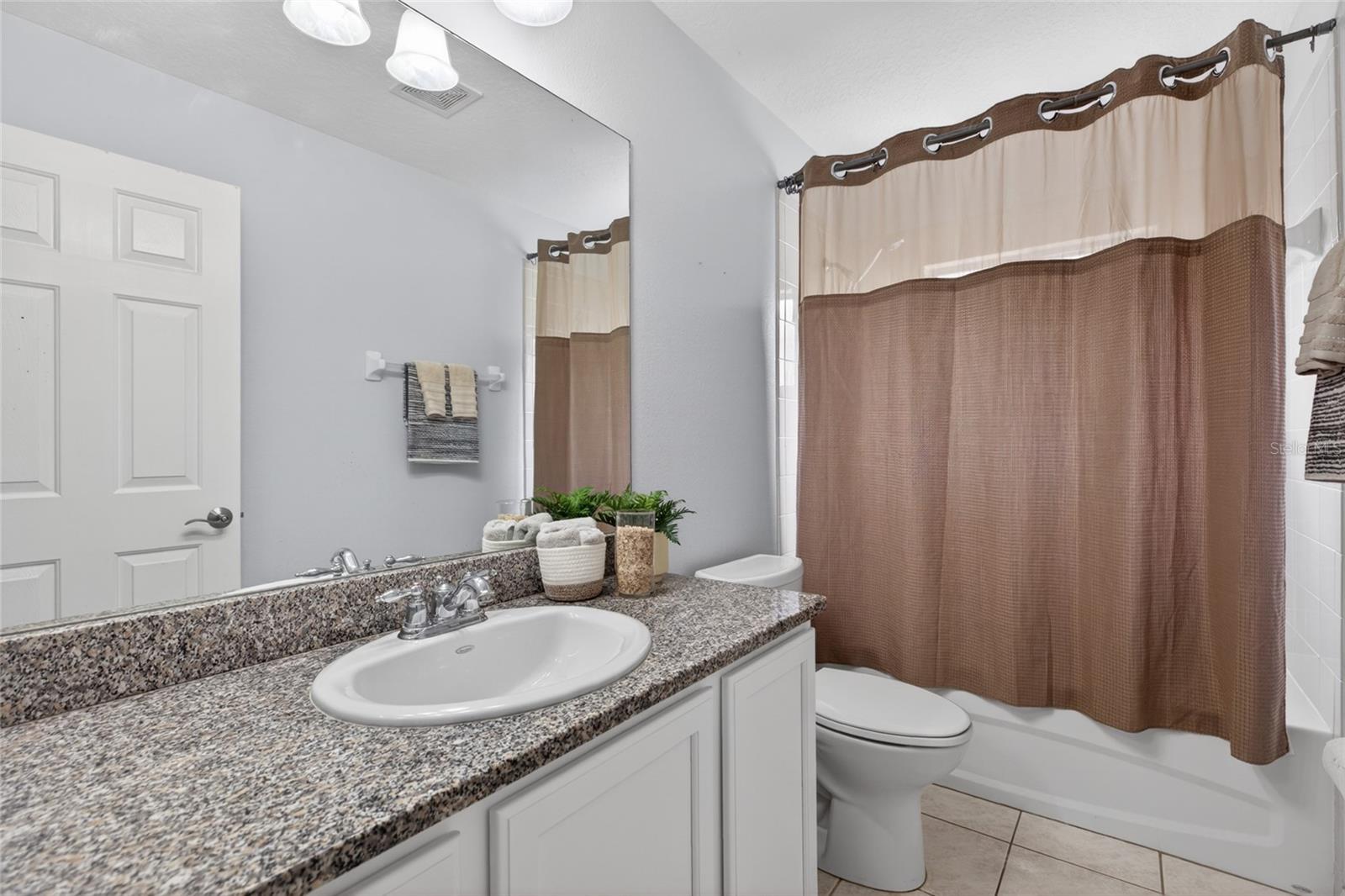 4845 BARCHETTA DR — photo 33