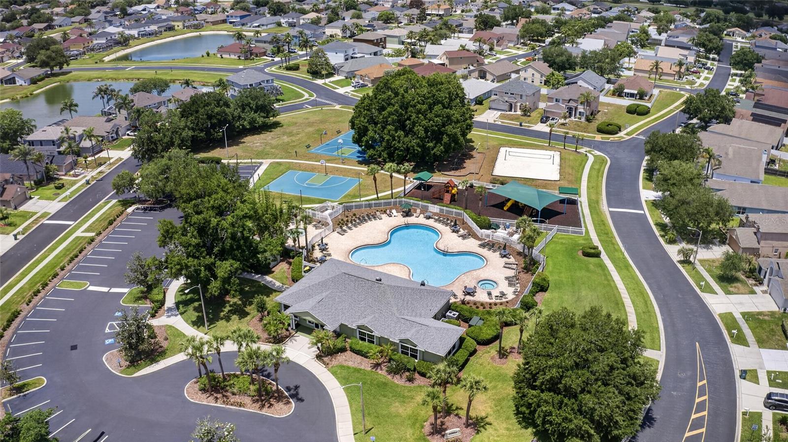 4845 BARCHETTA DR — photo 56