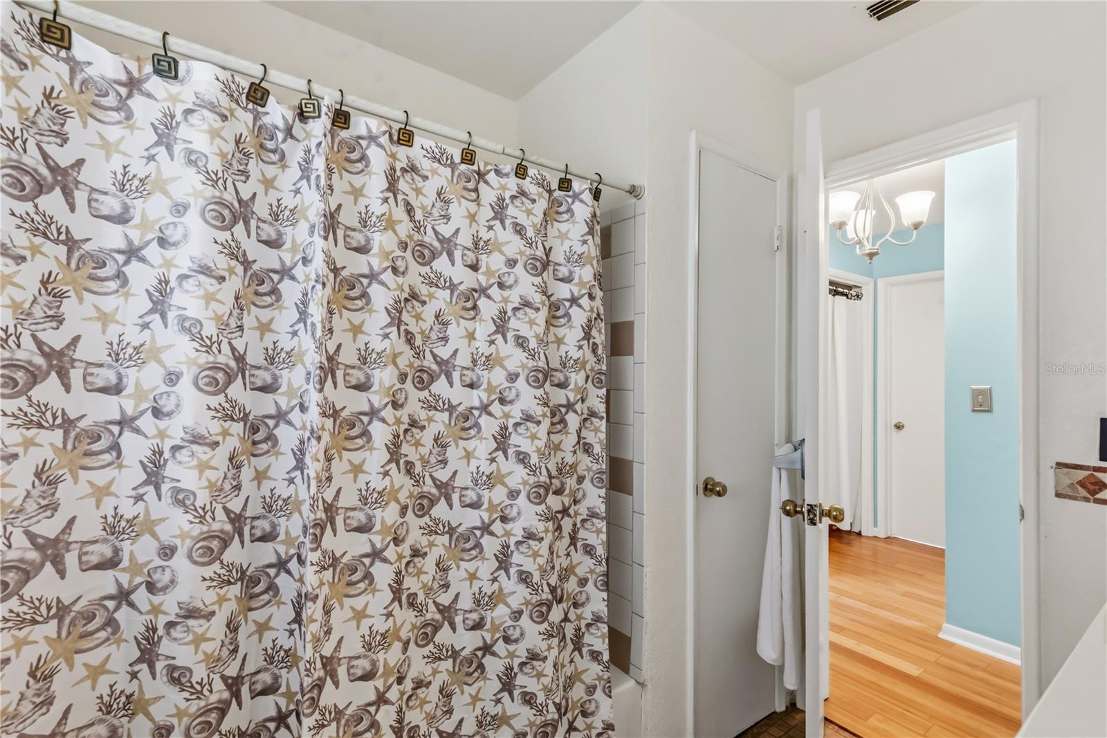 1508 ERIN LN — photo 26