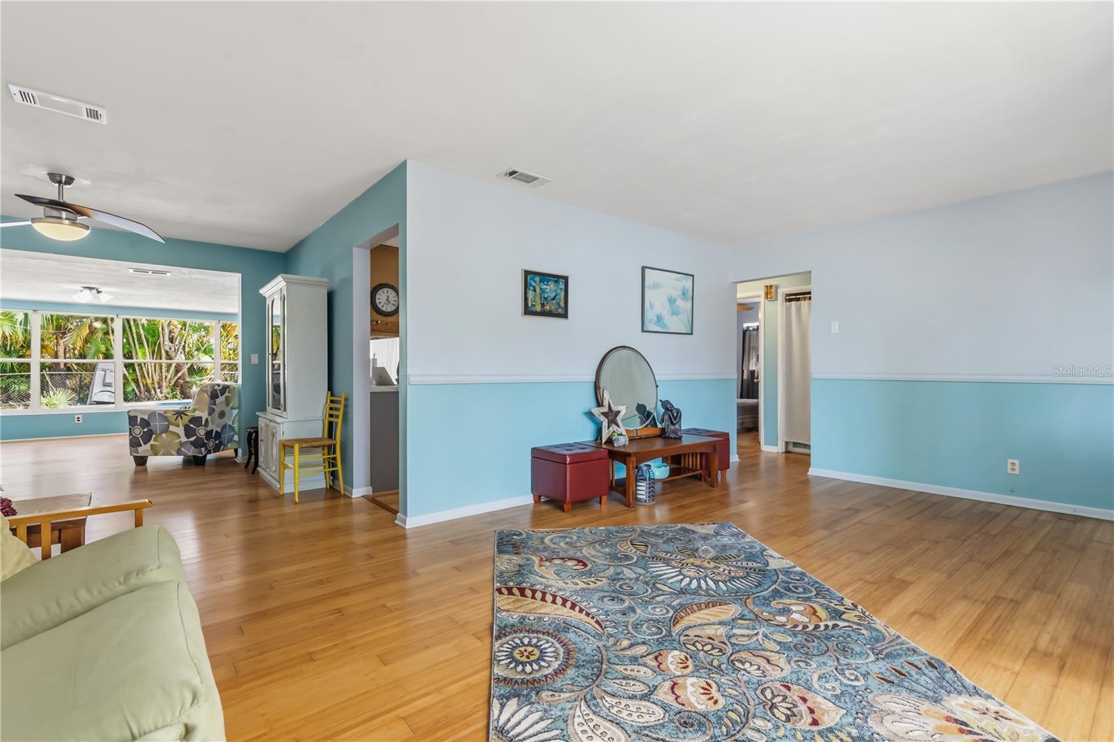 1508 ERIN LN — photo 4