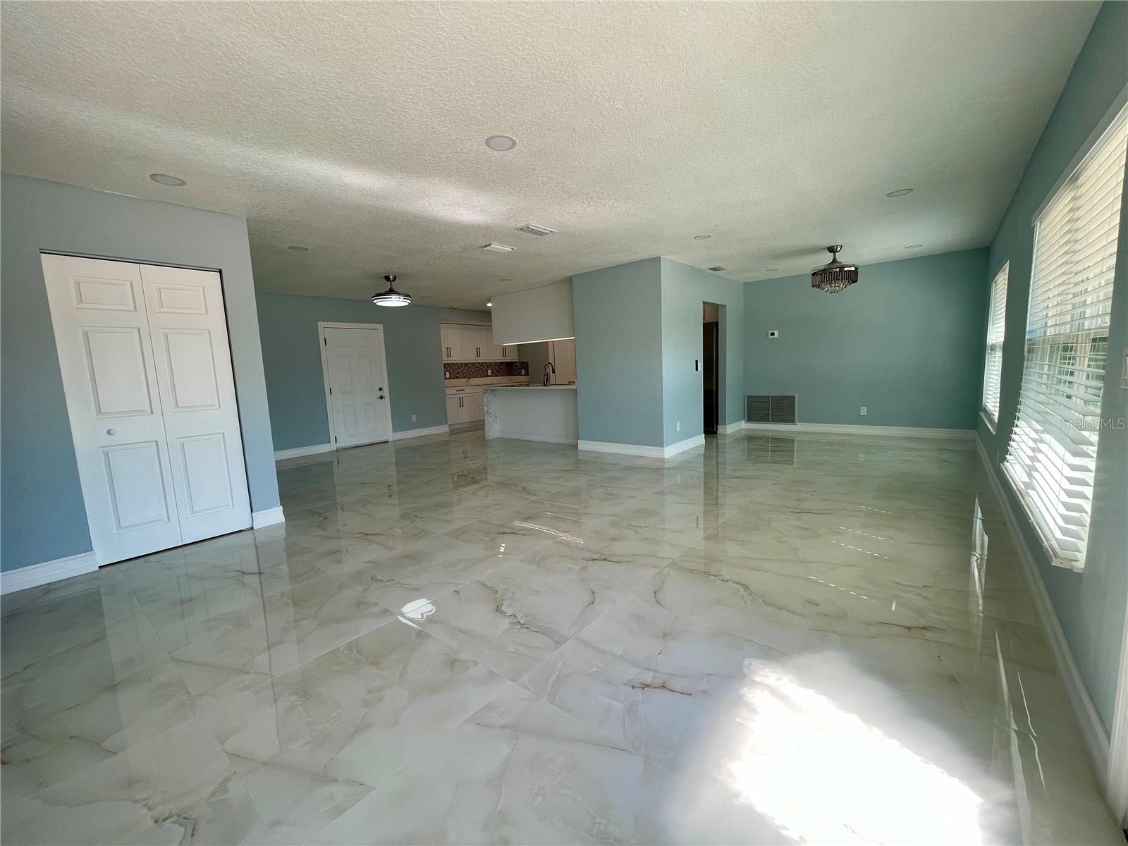 8503 WOODWICK CT — photo 2