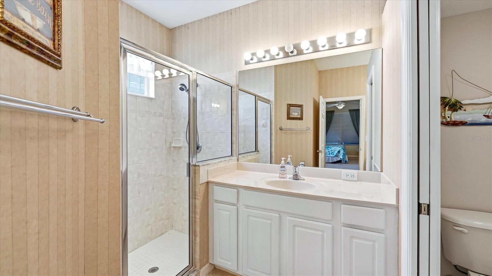 5704 WHITE JASMINE WAY — photo 27