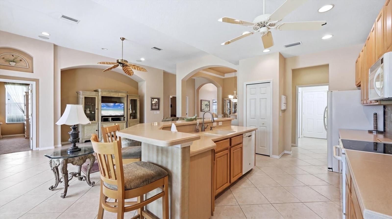 5704 WHITE JASMINE WAY — photo 14