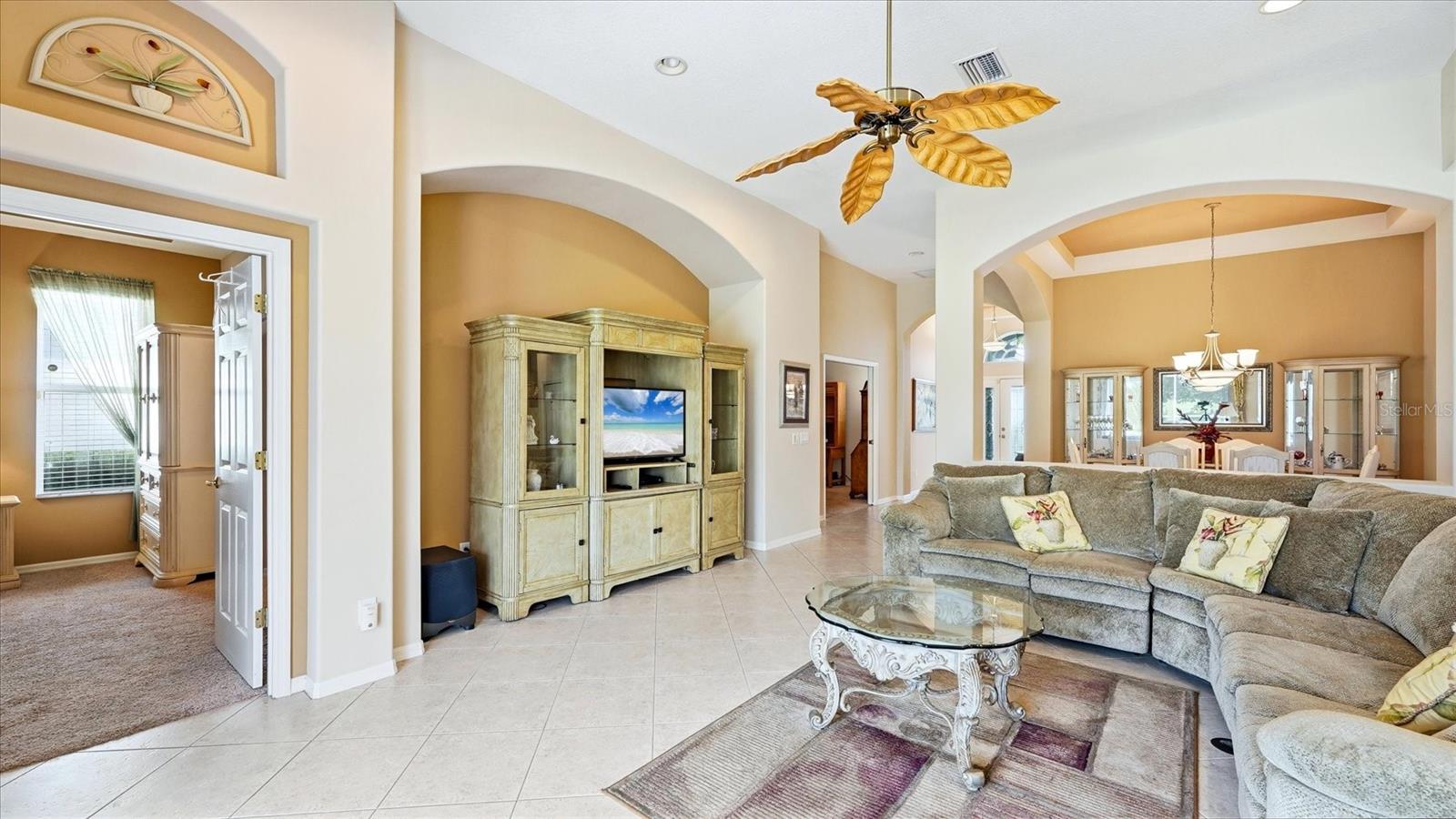 5704 WHITE JASMINE WAY — photo 8