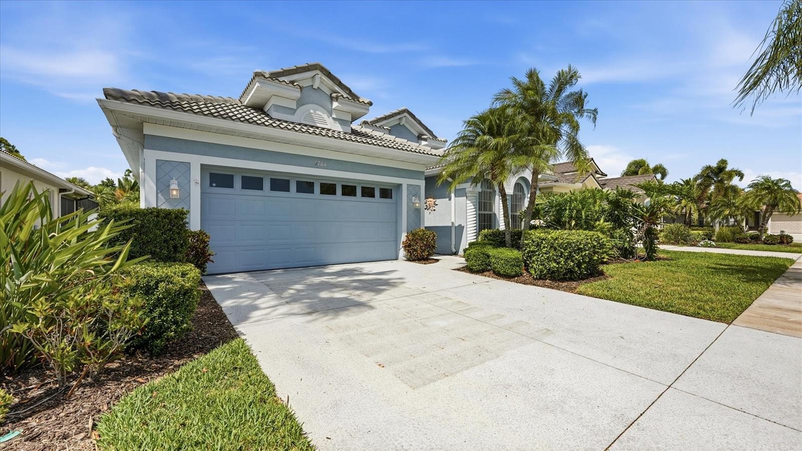 5704 WHITE JASMINE WAY — photo 45