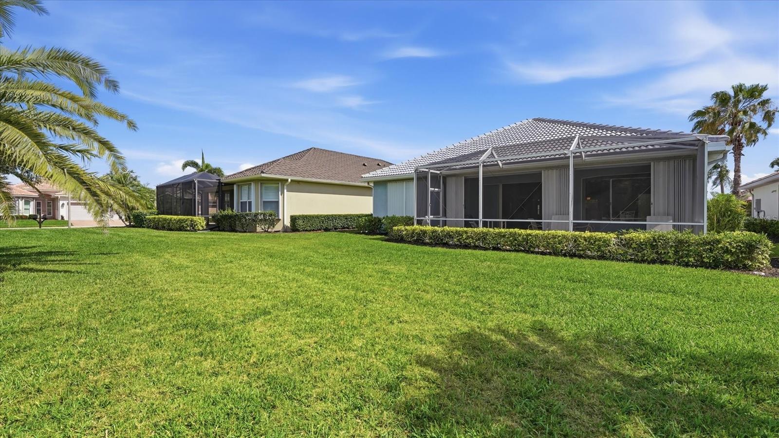 5704 WHITE JASMINE WAY — photo 42