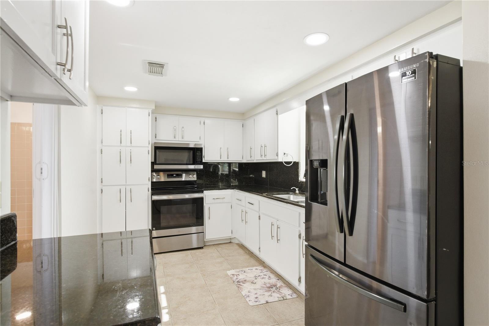 11205 GLOVER RD — photo 15