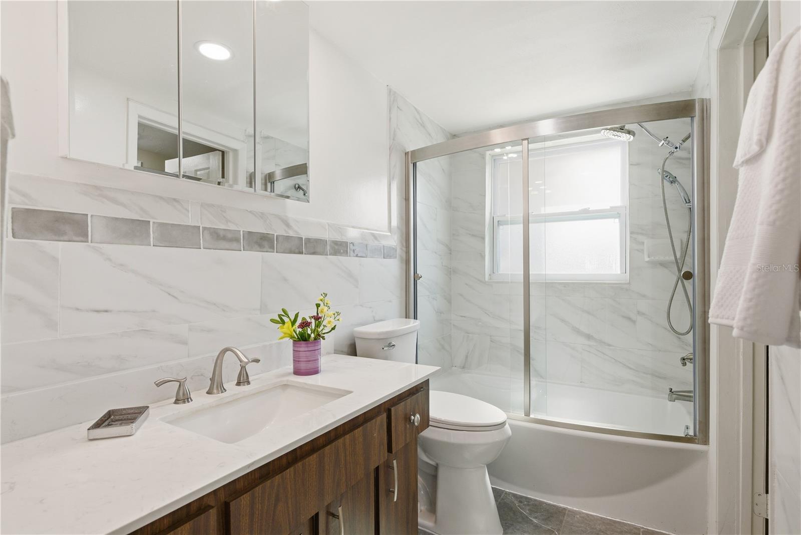 11205 GLOVER RD — photo 22