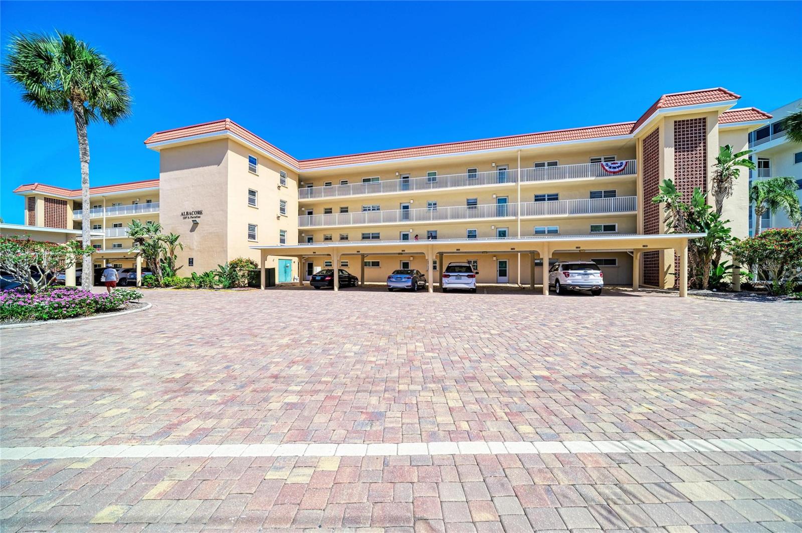 1257 S PORTOFINO DR #104 — photo 8