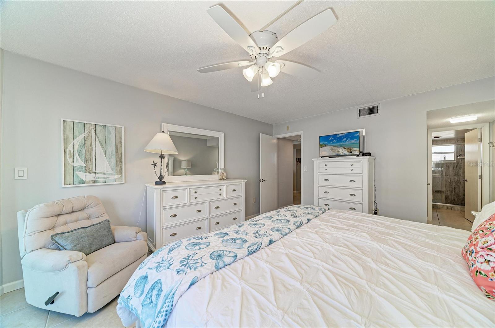 1257 S PORTOFINO DR #104 — photo 28
