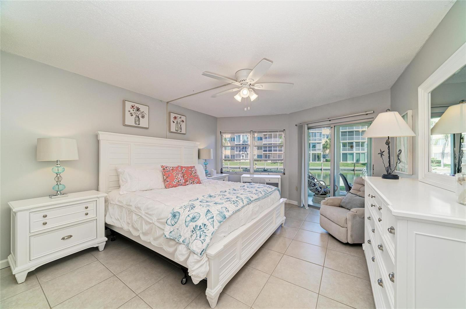 1257 S PORTOFINO DR #104 — photo 27