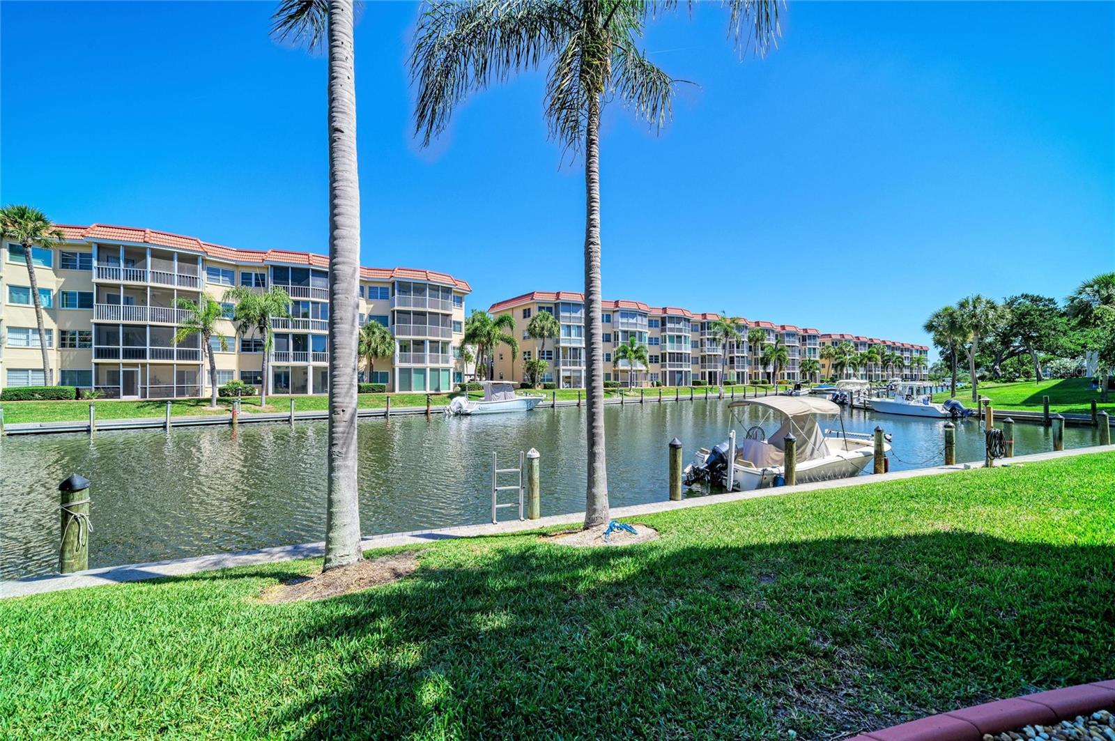 1257 S PORTOFINO DR #104 — photo 37