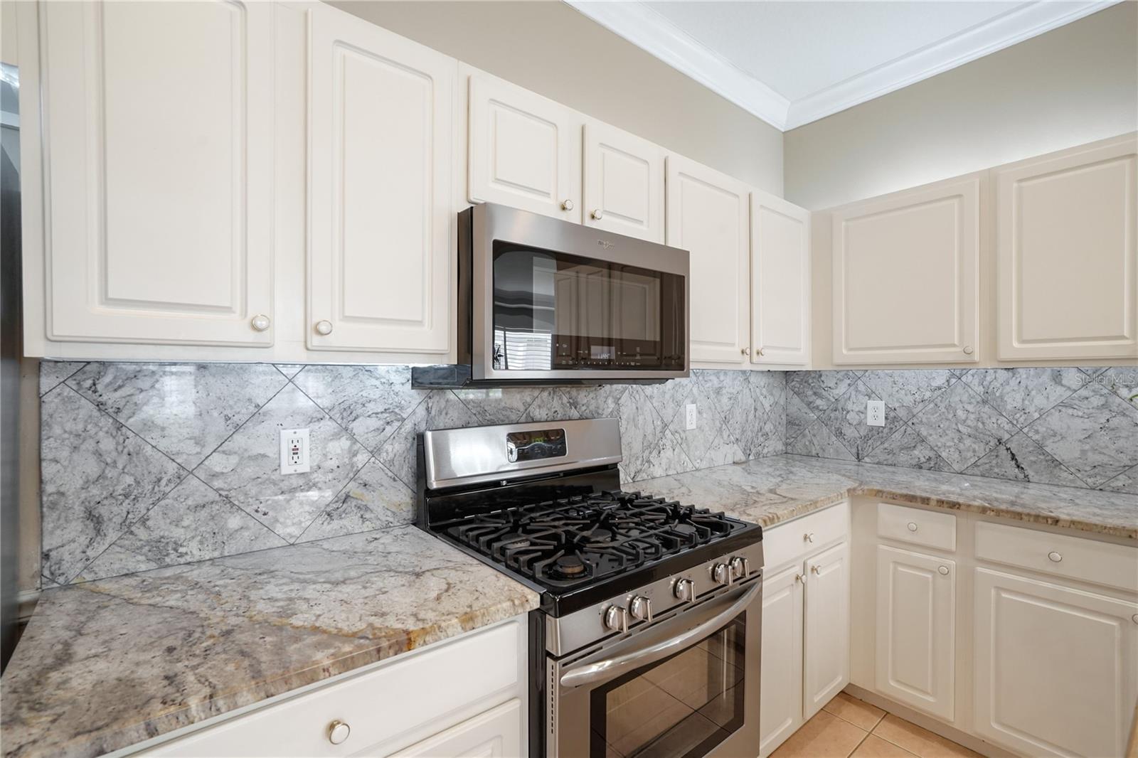 8336 TARTAN FIELDS CIR — photo 18