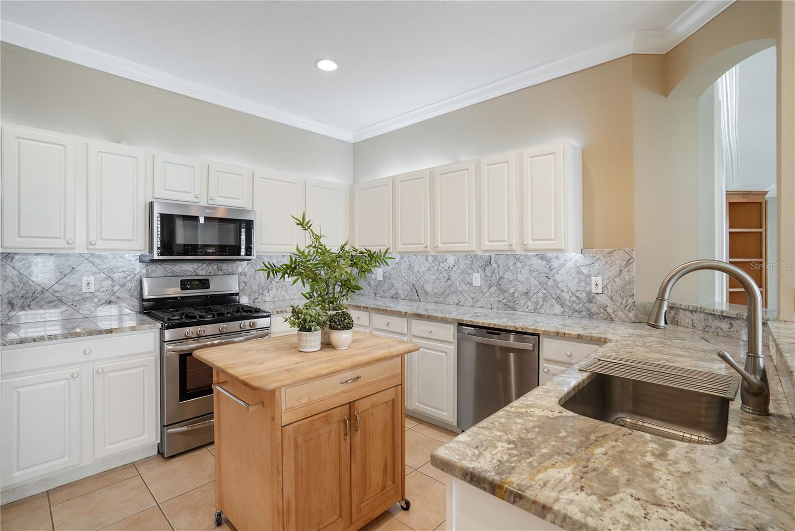 8336 TARTAN FIELDS CIR — photo 20