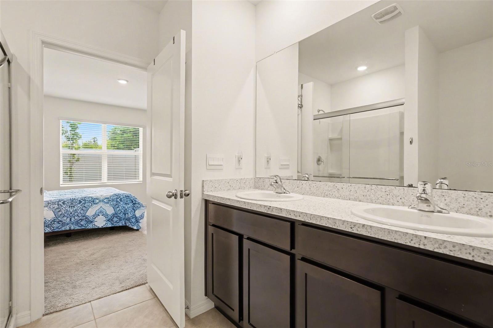 3296 SUNCOAST PLAINS DR — photo 24