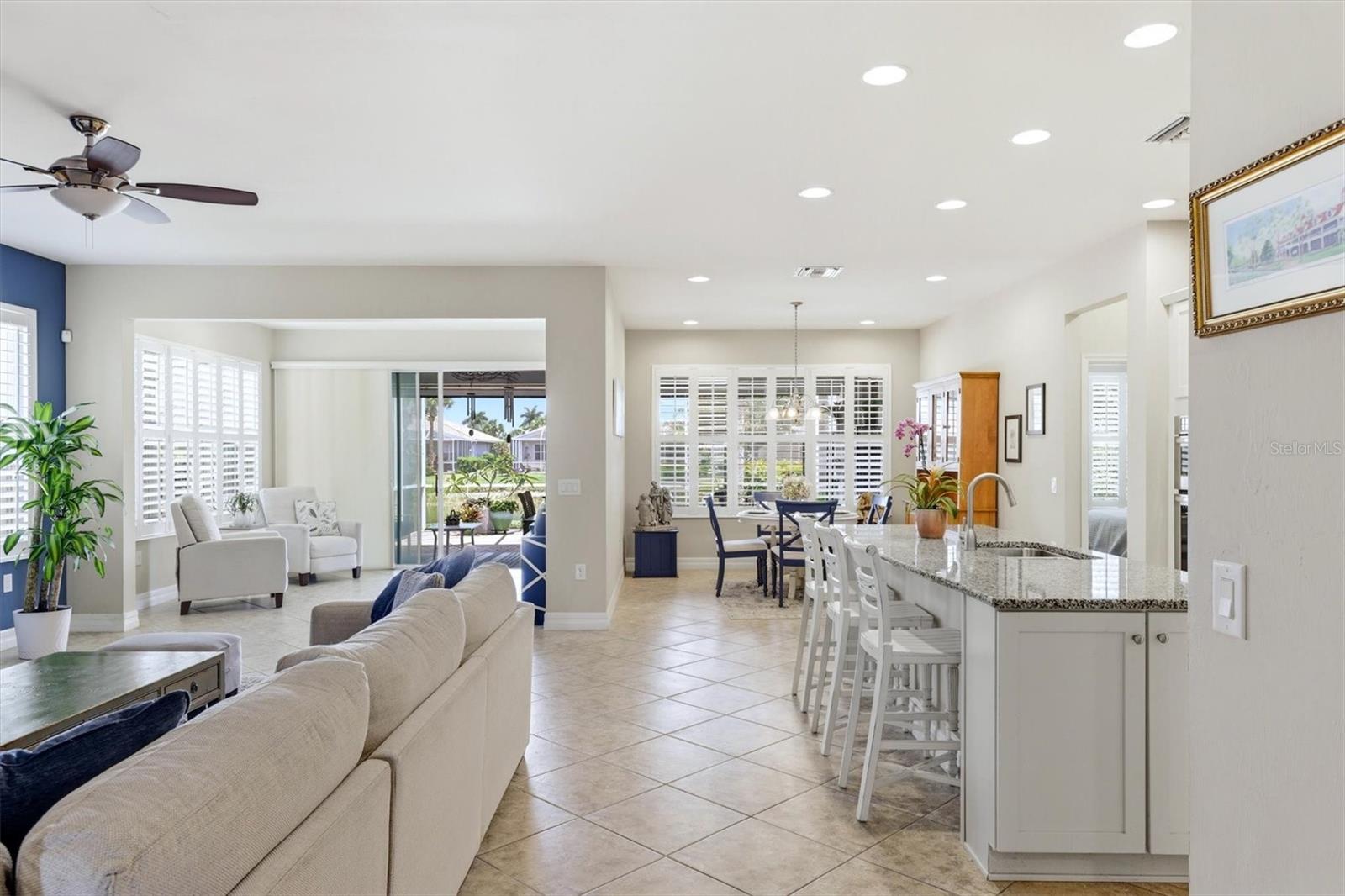19454 RIZZUTO ST — photo 10