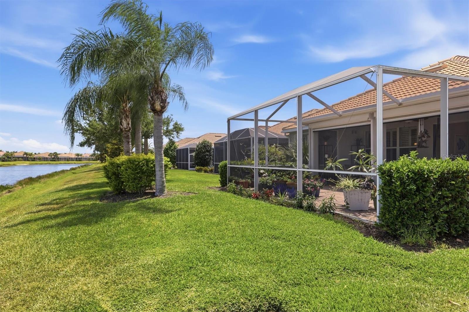 19454 RIZZUTO ST — photo 41