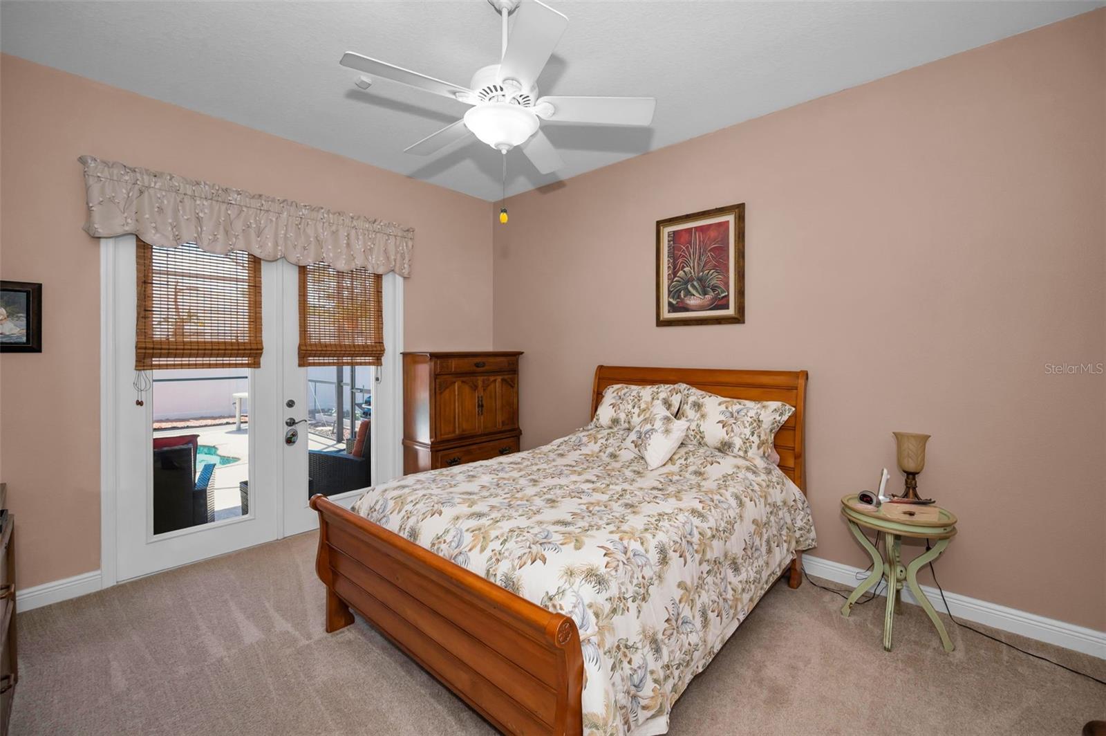 8202 WILD OAKS CIR — photo 29