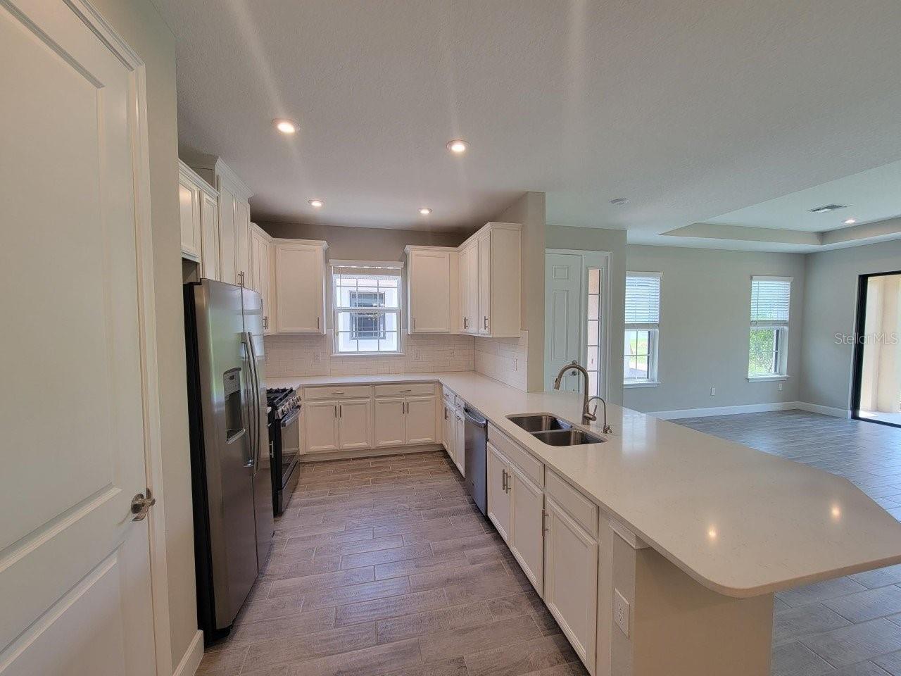 5331 RUSHMERE CT — photo 2