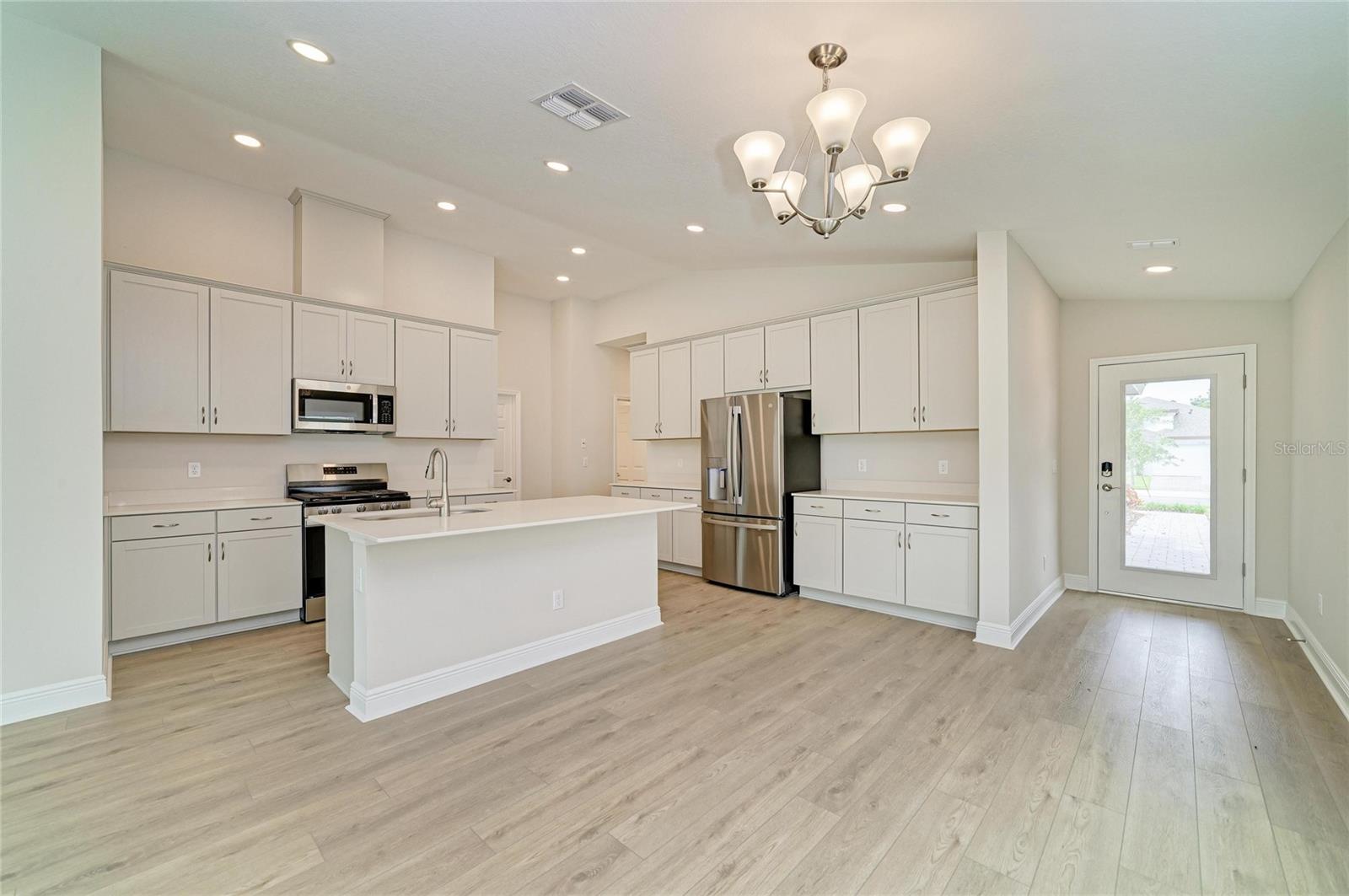 12365 OAK  HILL WAY — photo 17