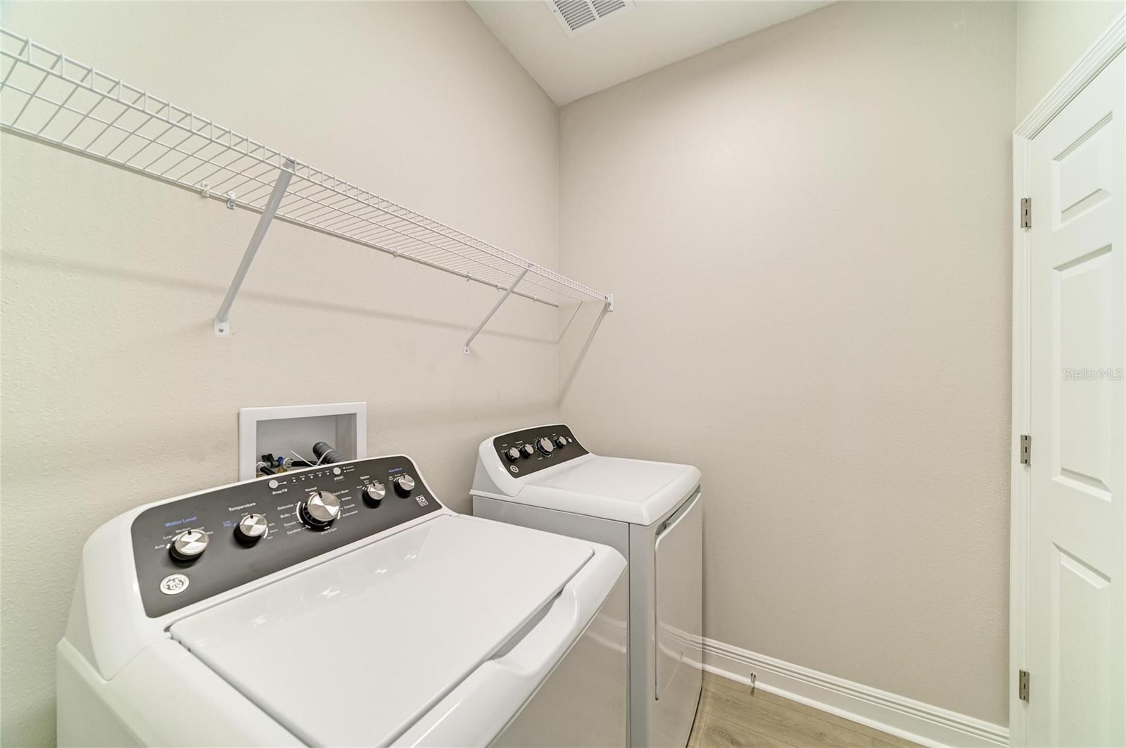 12365 OAK  HILL WAY — photo 28