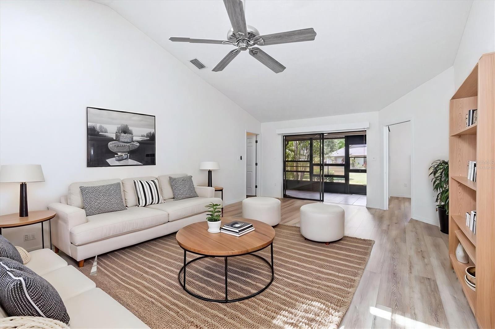 4793 OAK FOREST DR W #46 — photo 3