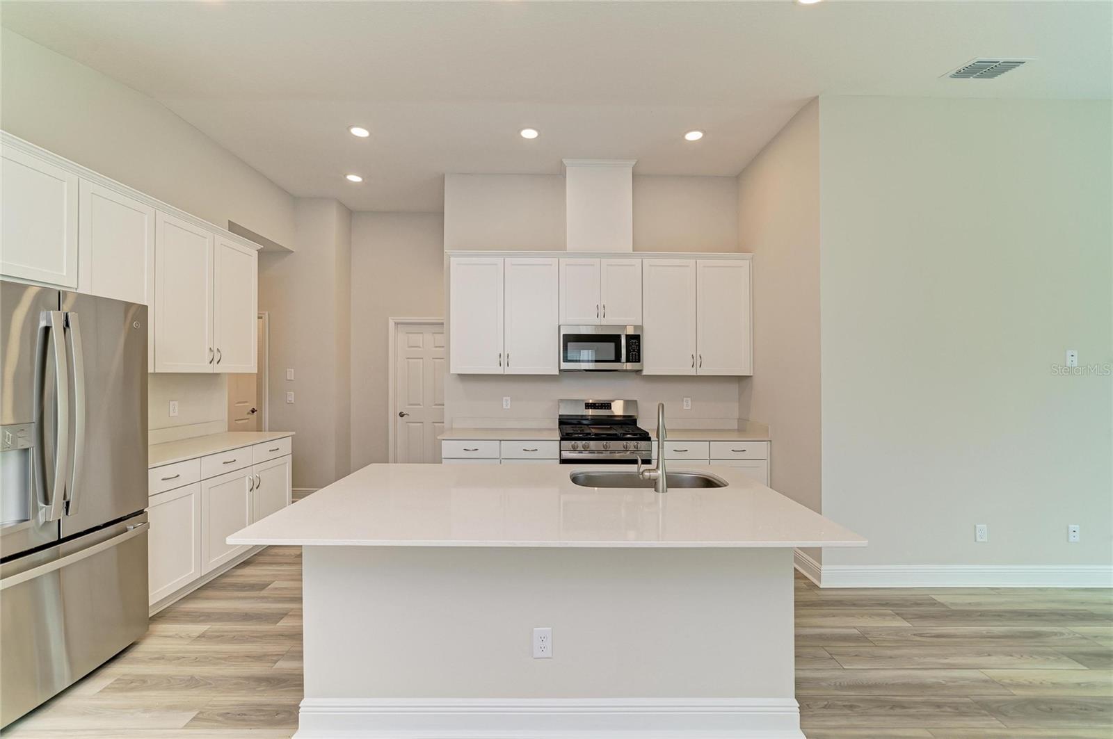 12361 OAK  HILL WAY — photo 13