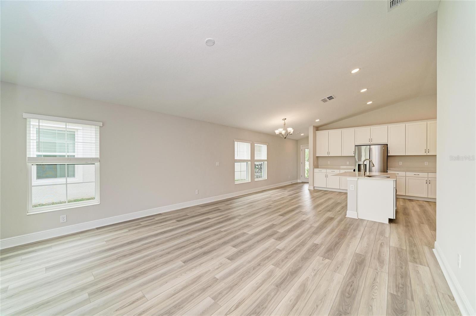 12361 OAK  HILL WAY — photo 21
