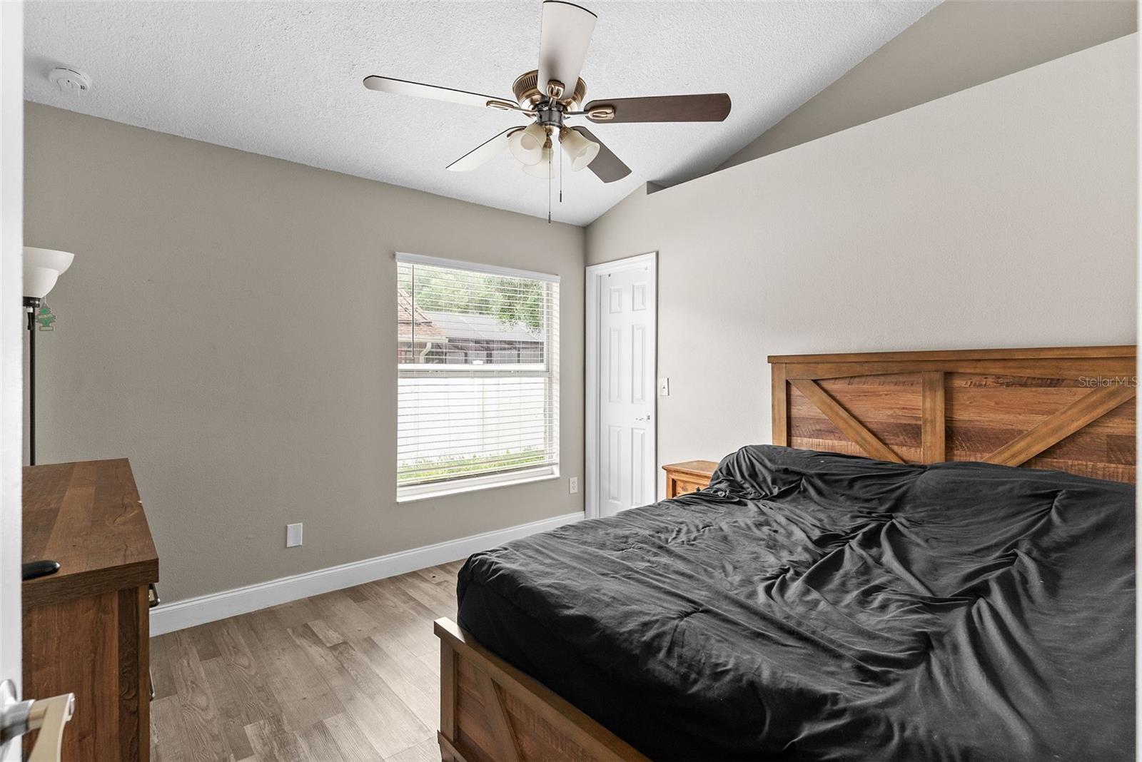 12106 SHADY FOREST DR — photo 16