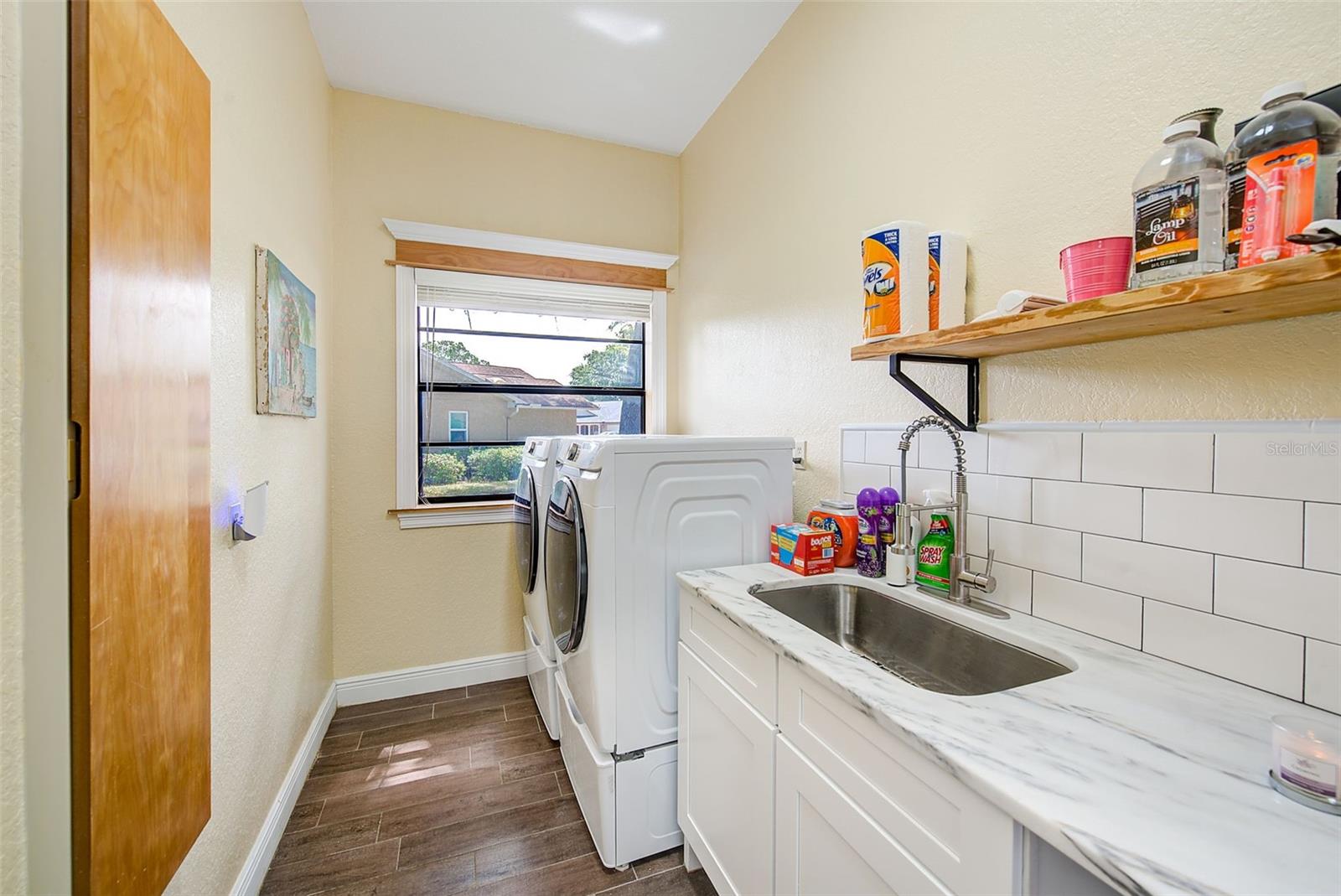 9757 HERMOSILLO DR — photo 31